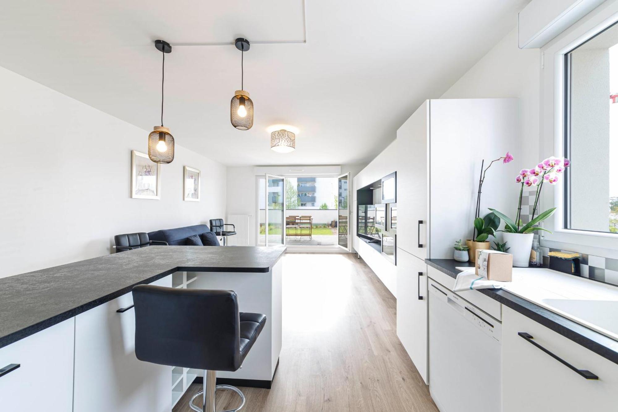 Bel appartement moderne avec jardin - terrasse Angers Extérieur photo